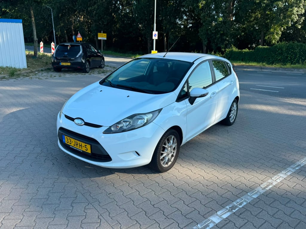 FORD FIESTA - Image 2