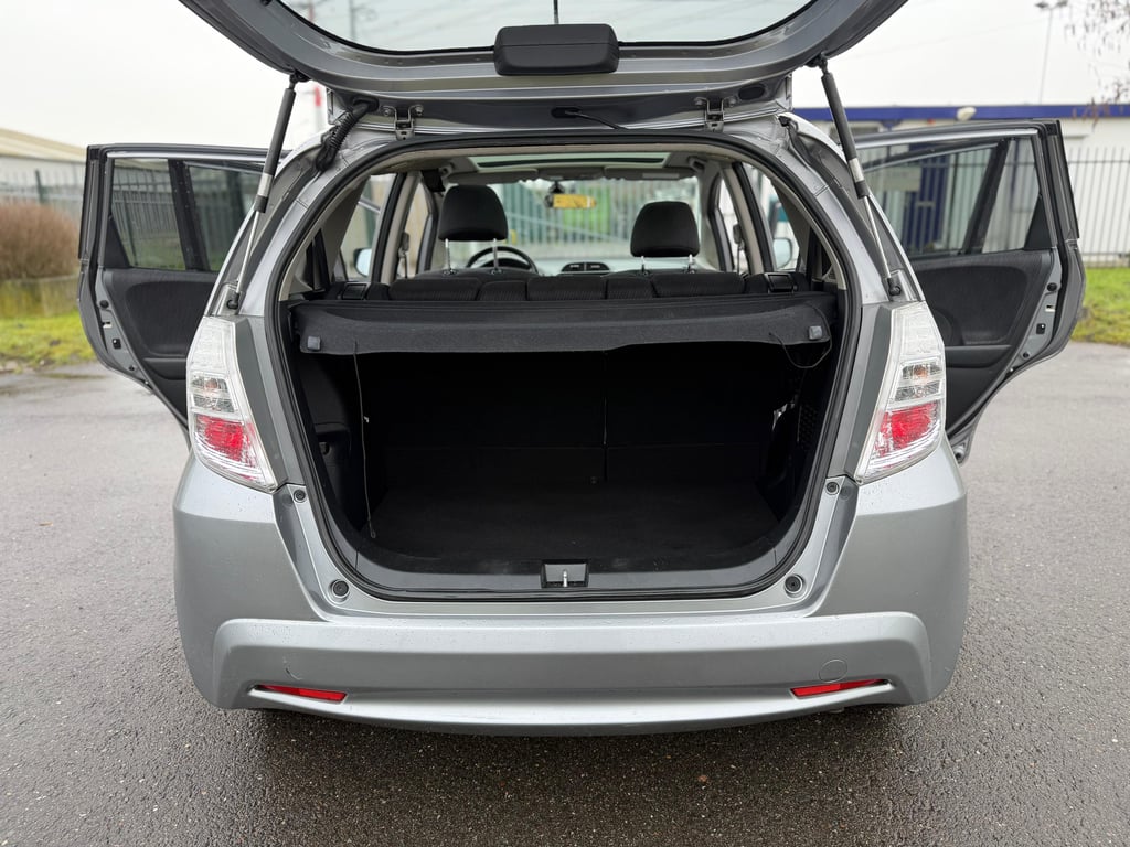 HONDA JAZZ - Image 13