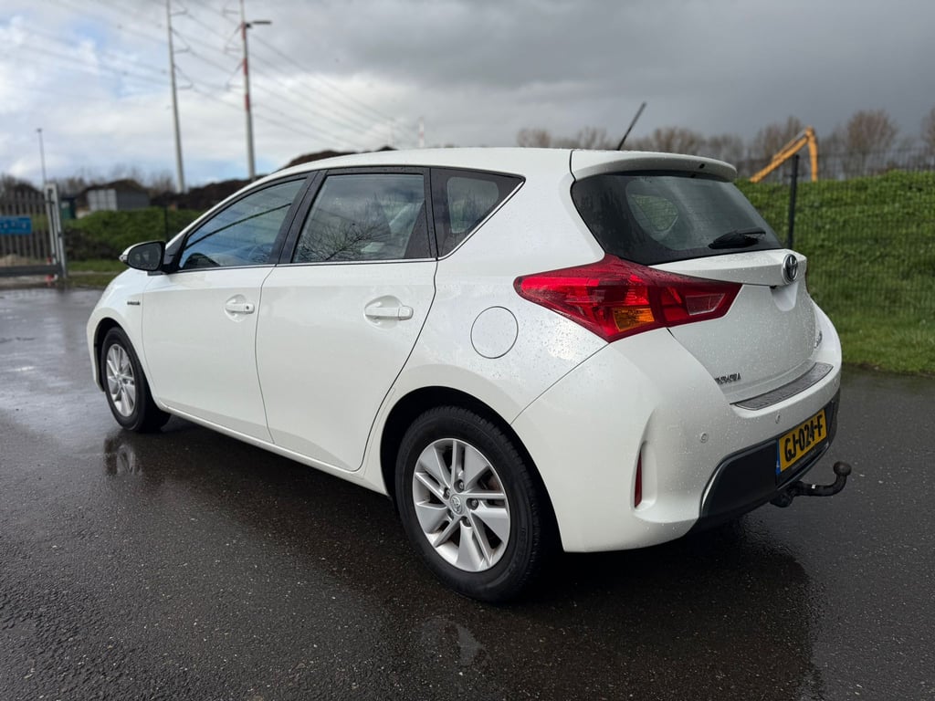 TOYOTA AURIS - Image 5