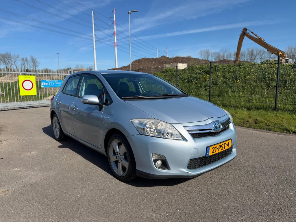 TOYOTA AURIS - Image 5