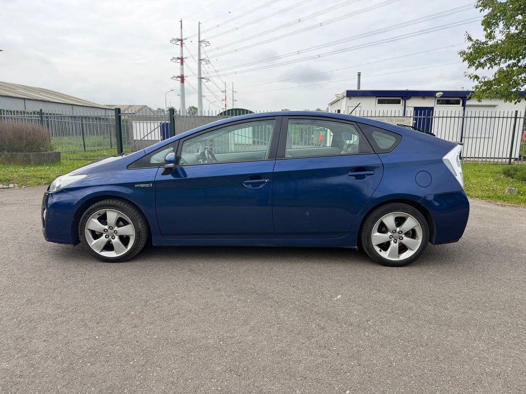 TOYOTA AURIS - Image 5