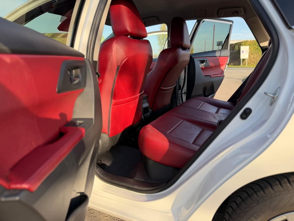 TOYOTA AURIS TOURING SPORTS - Image 15