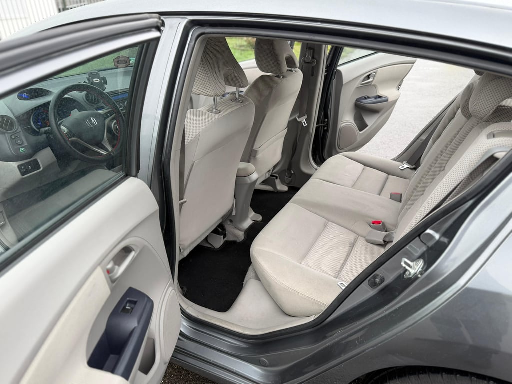 HONDA INSIGHT - Image 13