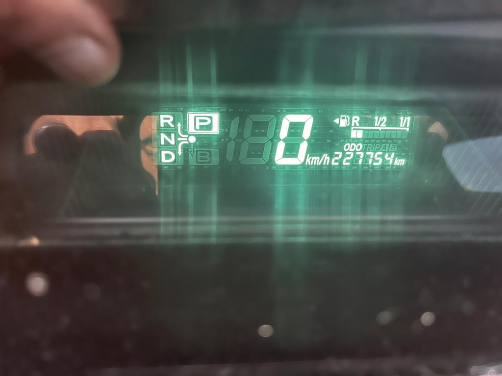 TOYOTA PRIUS - Image 16