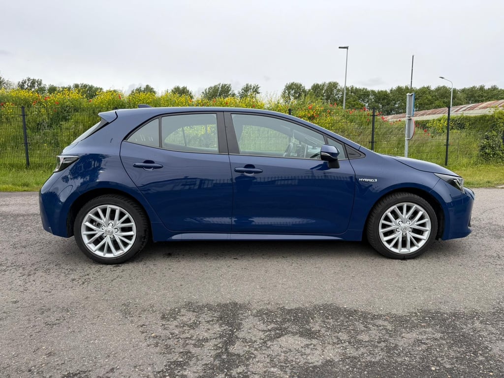 TOYOTA COROLLA - Image 7