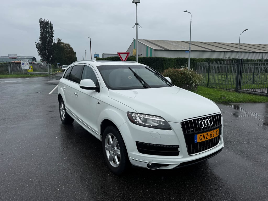 AUDI Q7 - Image 3
