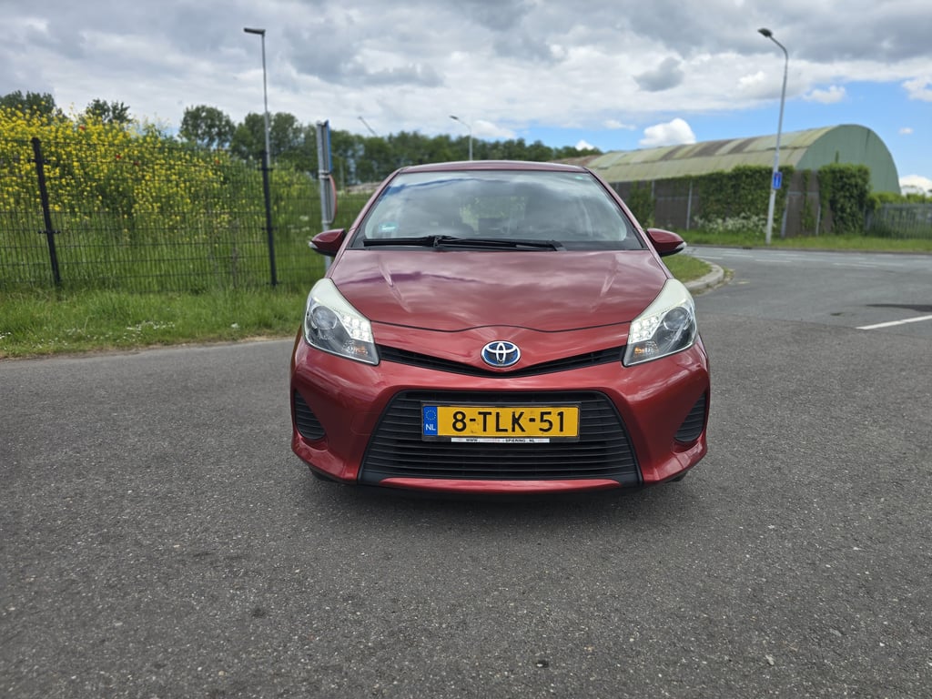 TOYOTA, YARIS