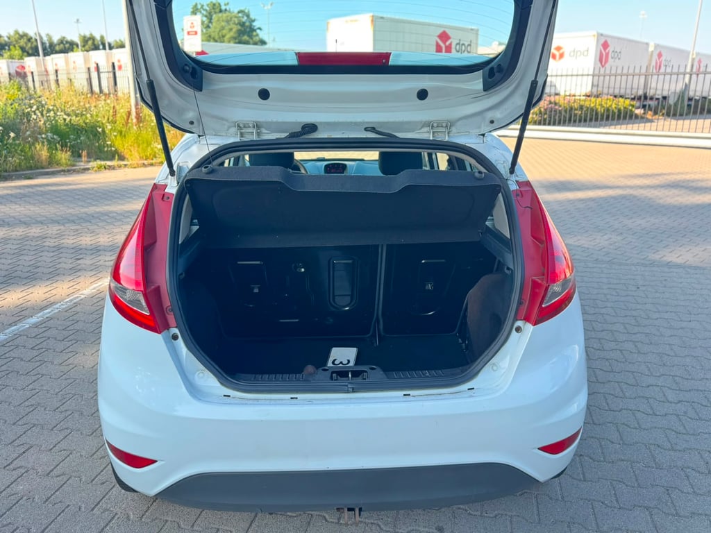 FORD FIESTA - Image 7
