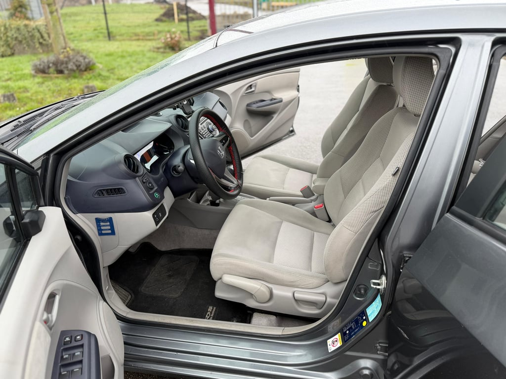HONDA INSIGHT - Image 15