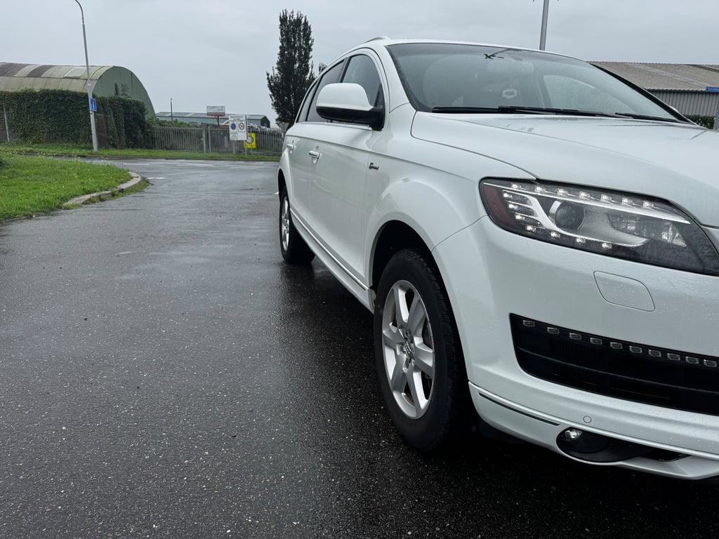 AUDI Q7 - Image 4