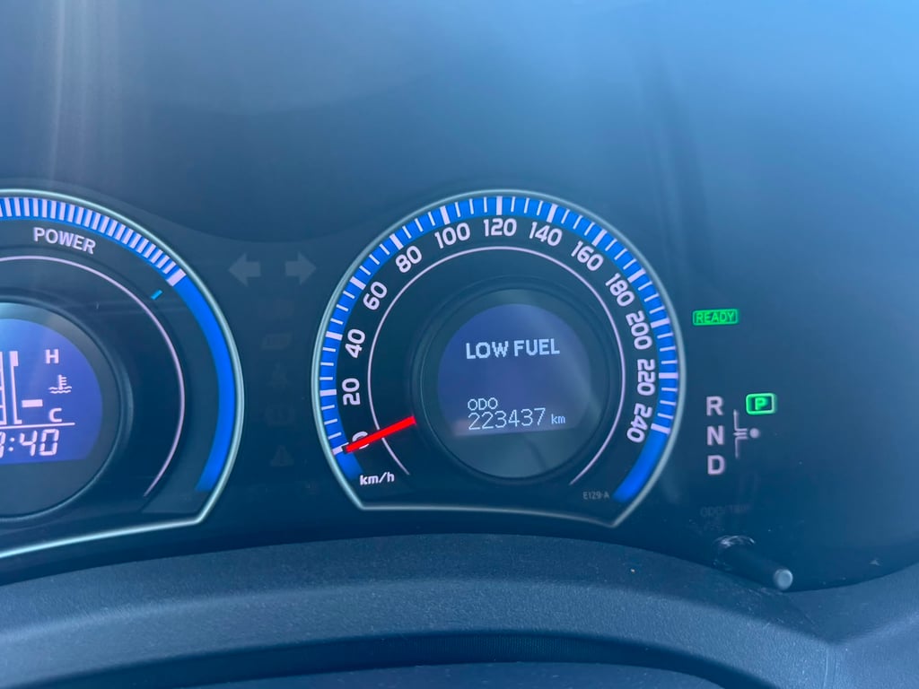 TOYOTA AURIS - Image 16