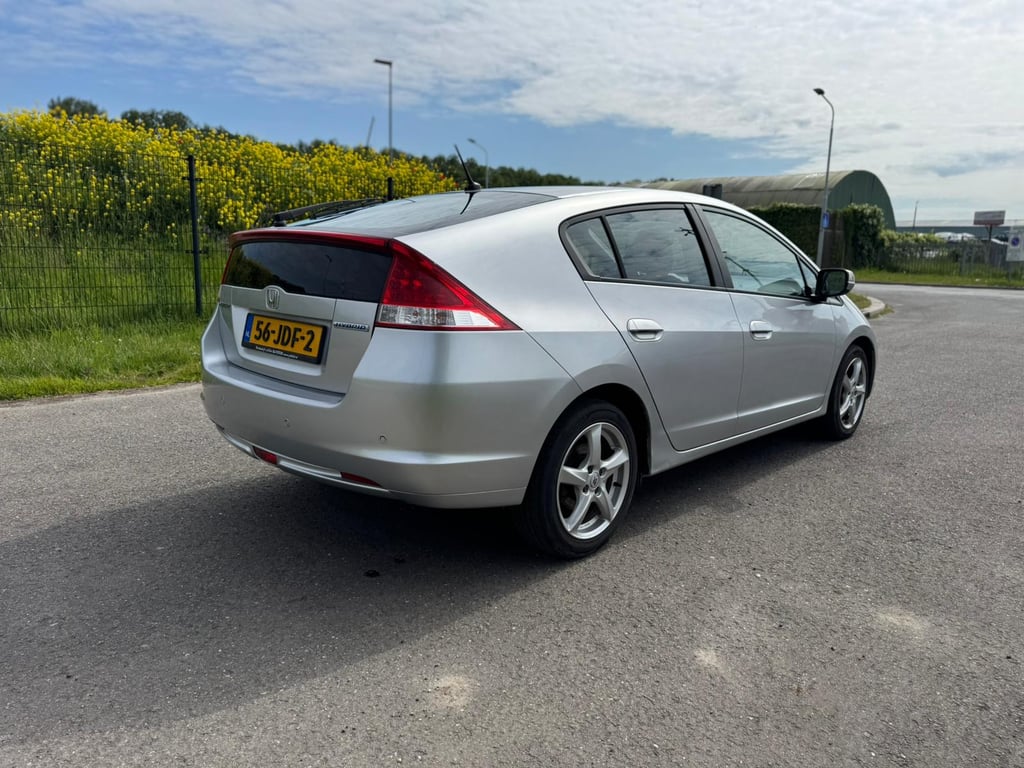 HONDA  INSIGHT - Image 7