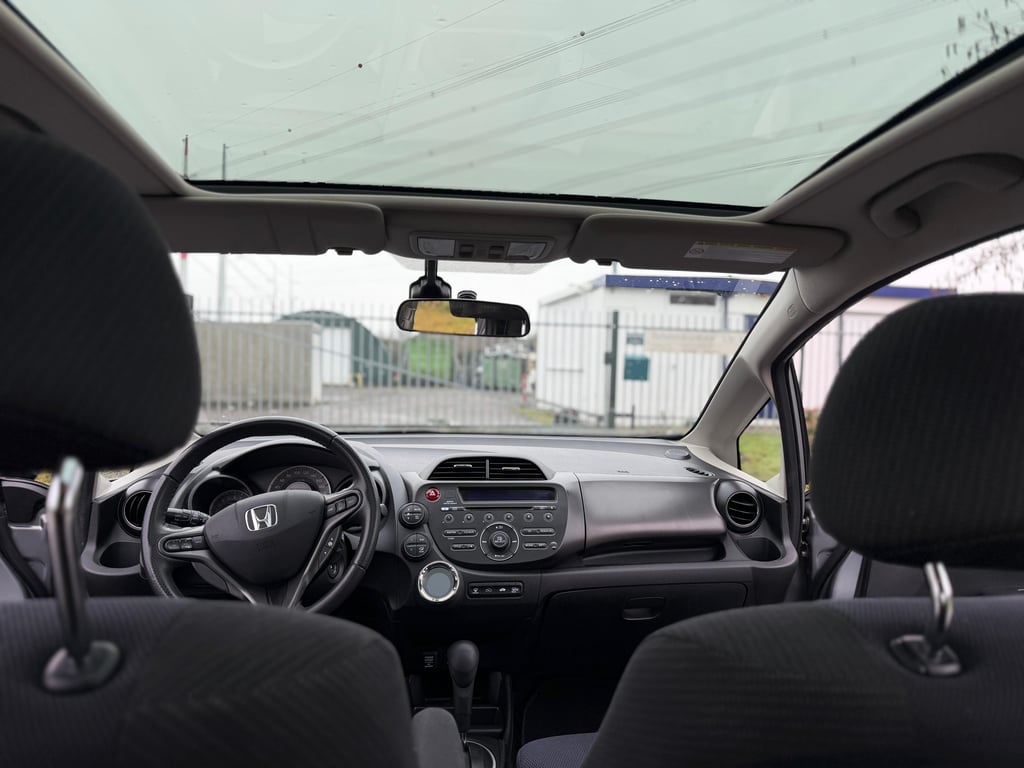 HONDA JAZZ - Image 19