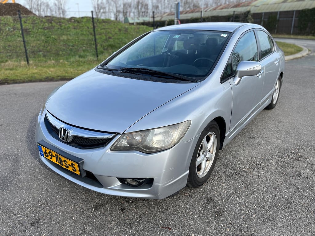 HONDA CIVIC - Image 4