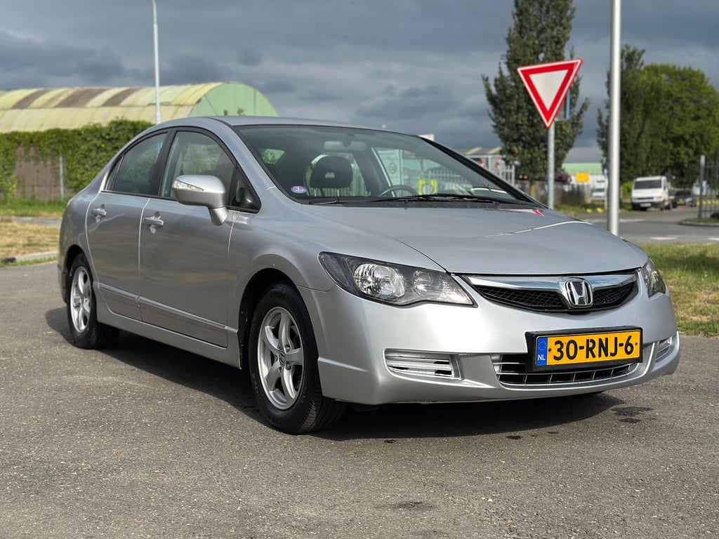 HONDA CIVIC - Image 7