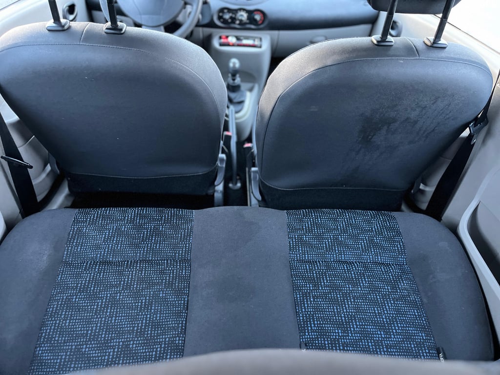 RENAULT TWINGO - Image 21