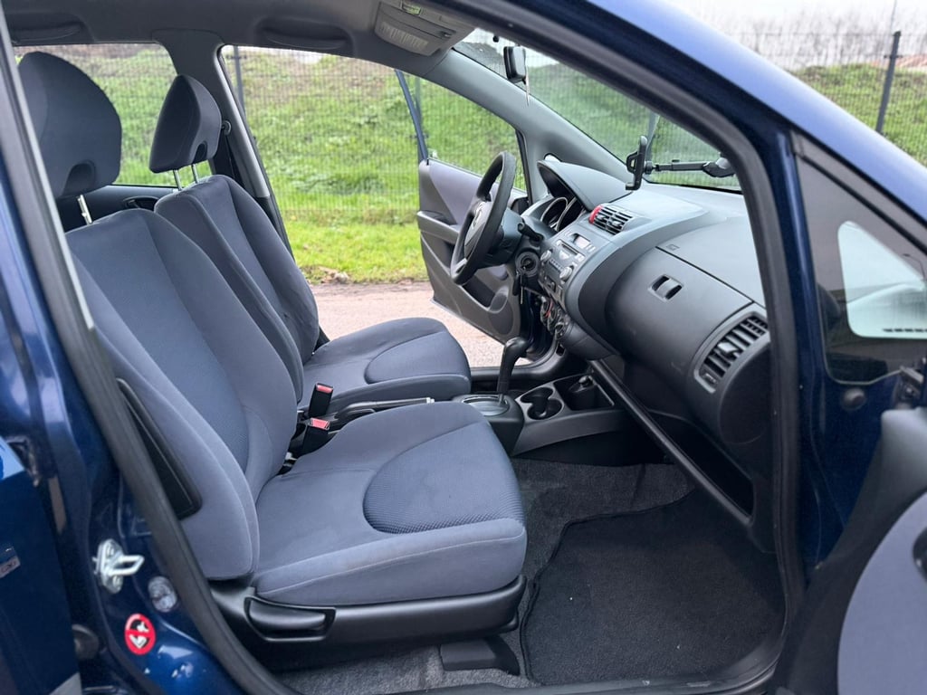 HONDA JAZZ - Image 15