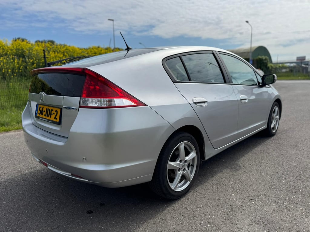 HONDA  INSIGHT - Image 6