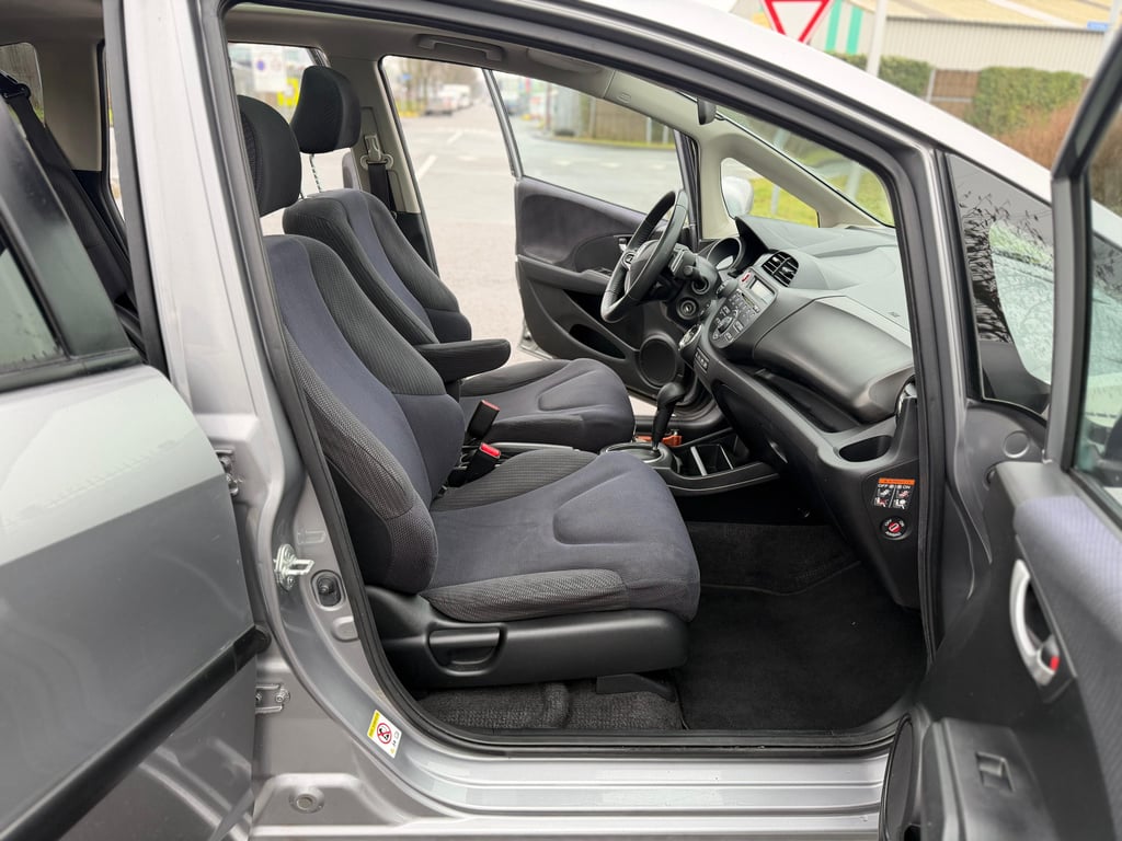 HONDA JAZZ - Image 22