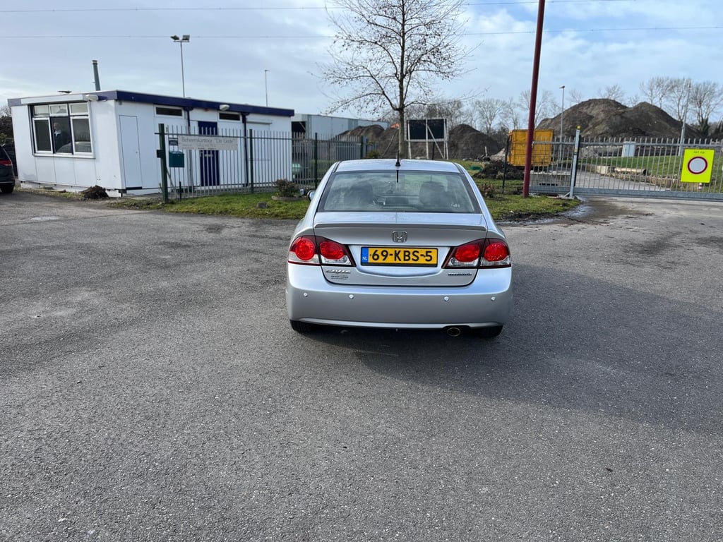 HONDA CIVIC - Image 14