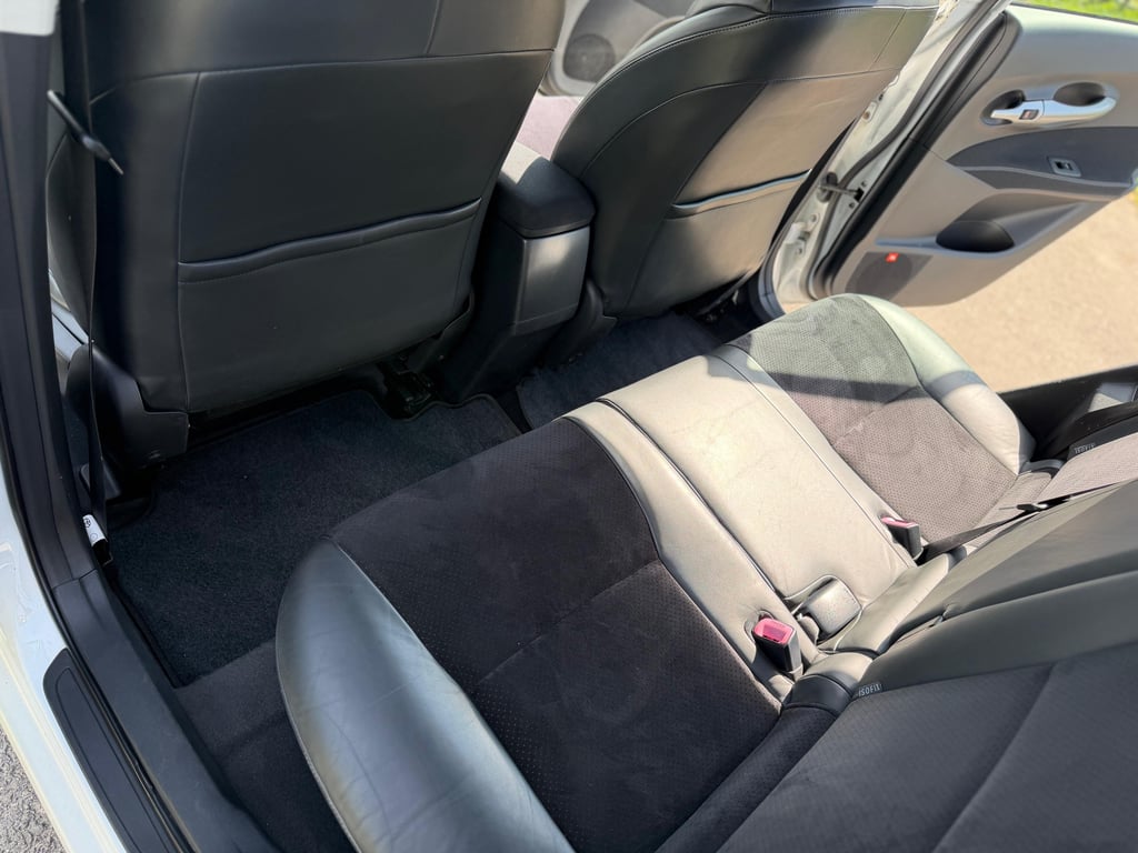 TOYOTA AURIS - Image 11