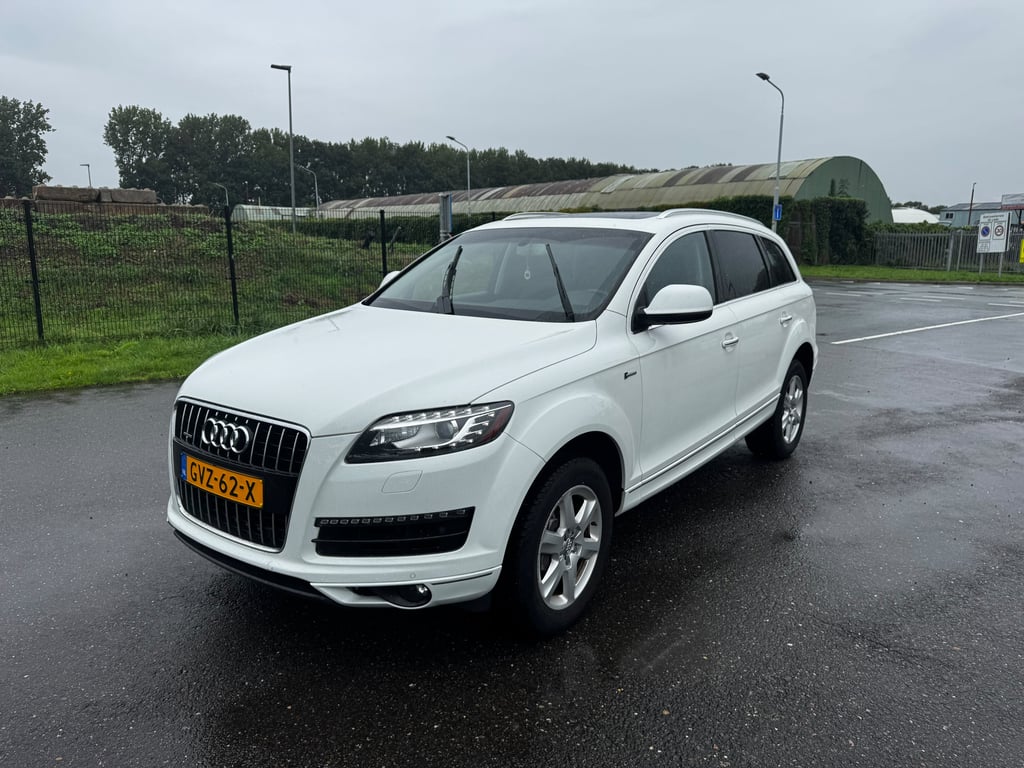 AUDI Q7 - Image 2