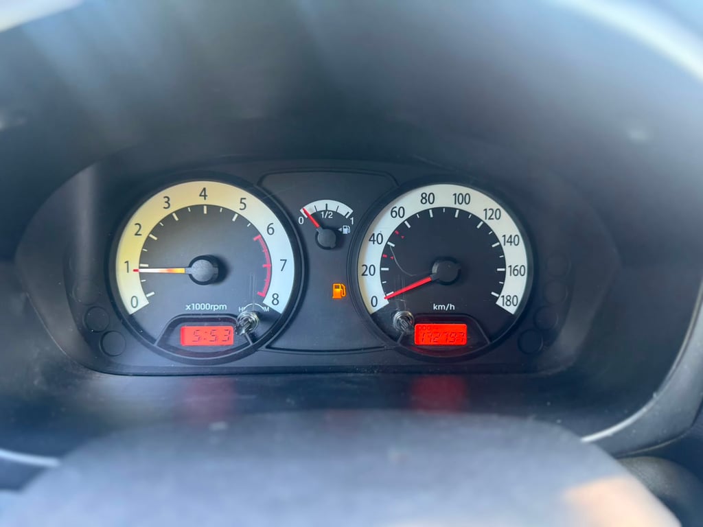 FORD FIESTA - Image 13