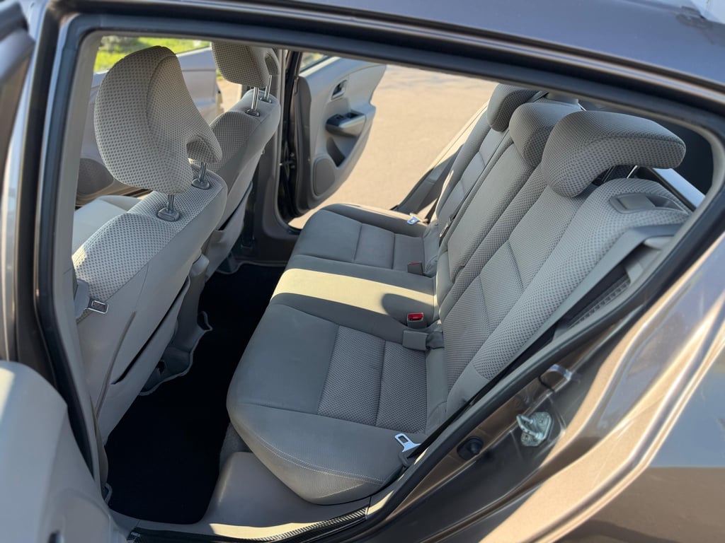 HONDA INSIGHT - Image 14