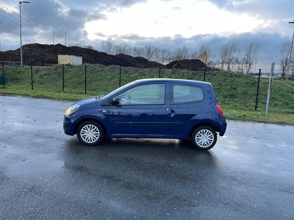 RENAULT TWINGO - Image 7