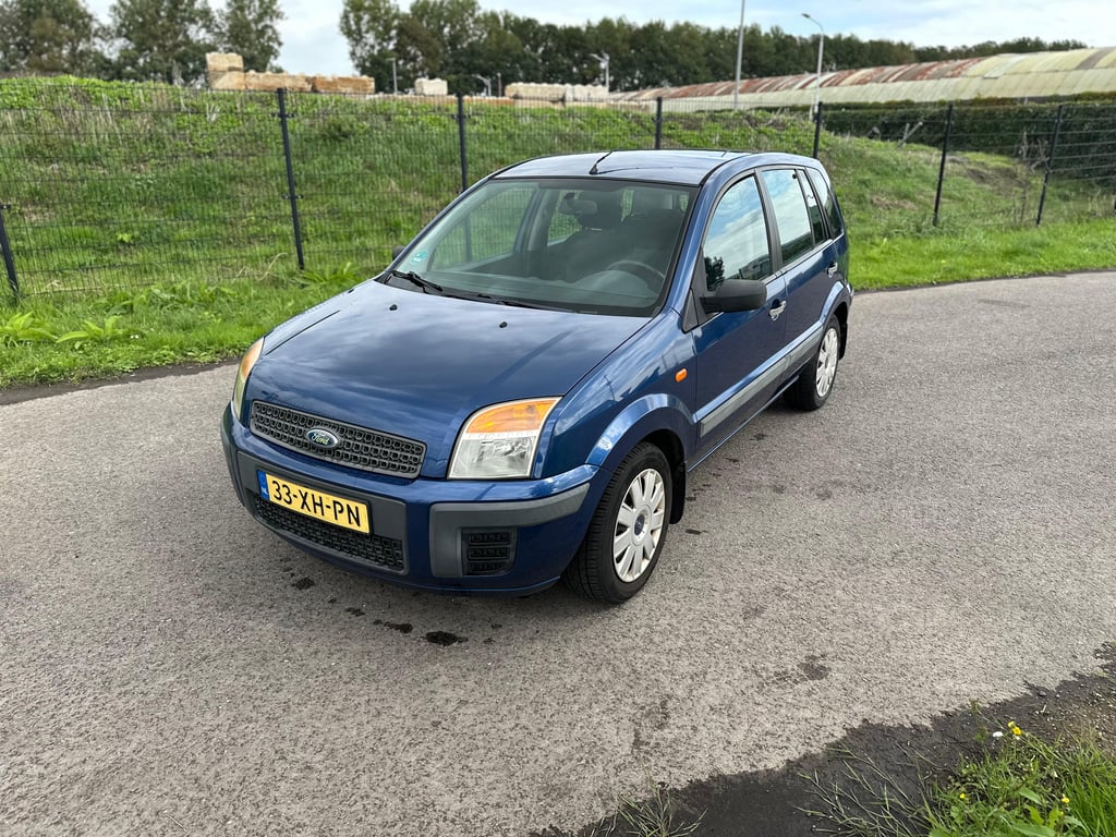 FORD FUSION - Image 2