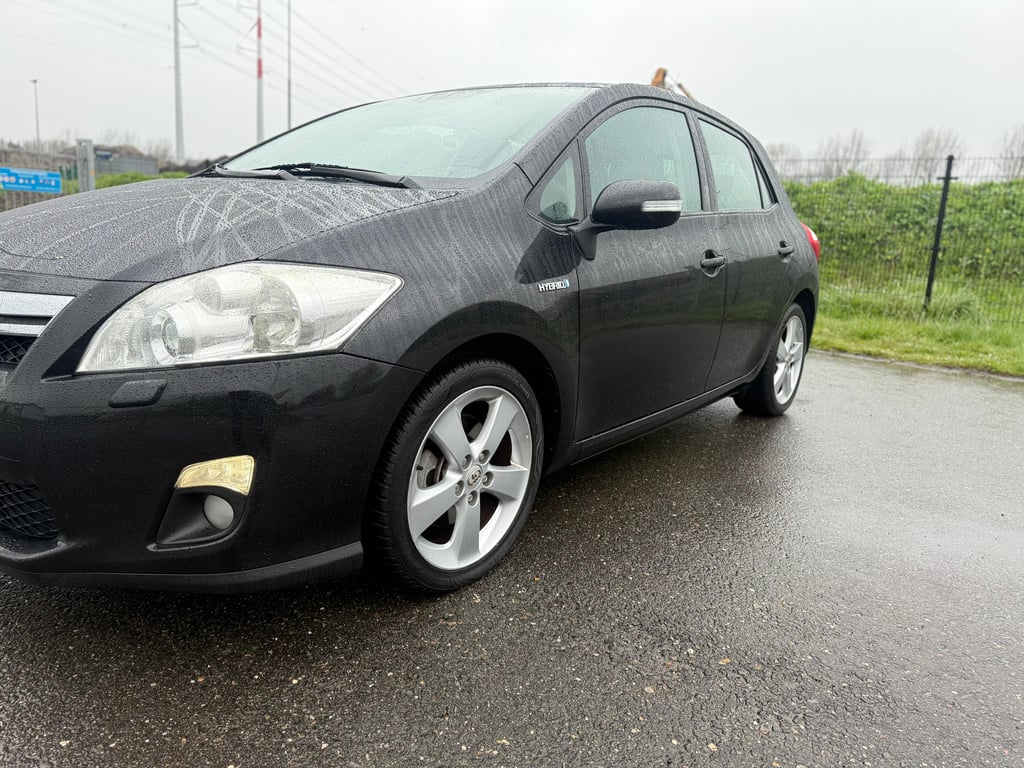 TOYOTA AURIS - Image 5