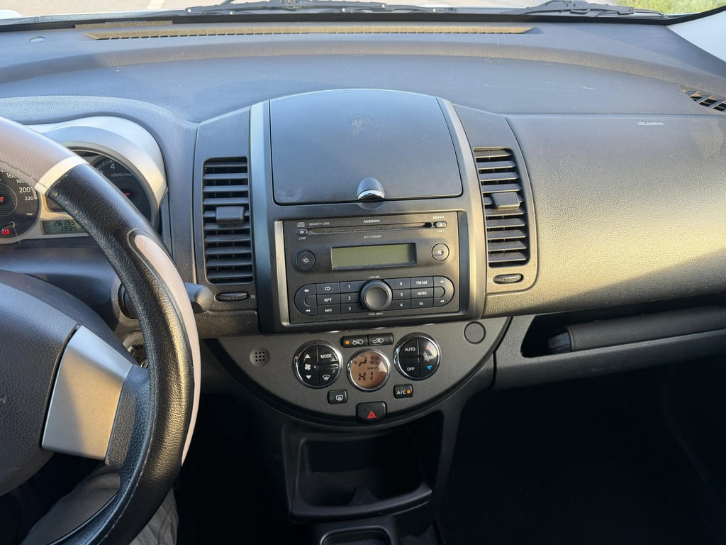 NISSAN NOTE - Image 17