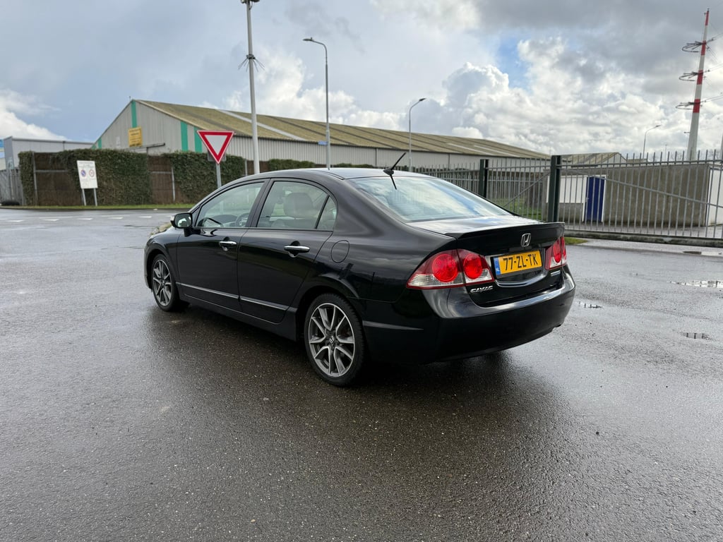 HONDA  CIVIC - Image 3