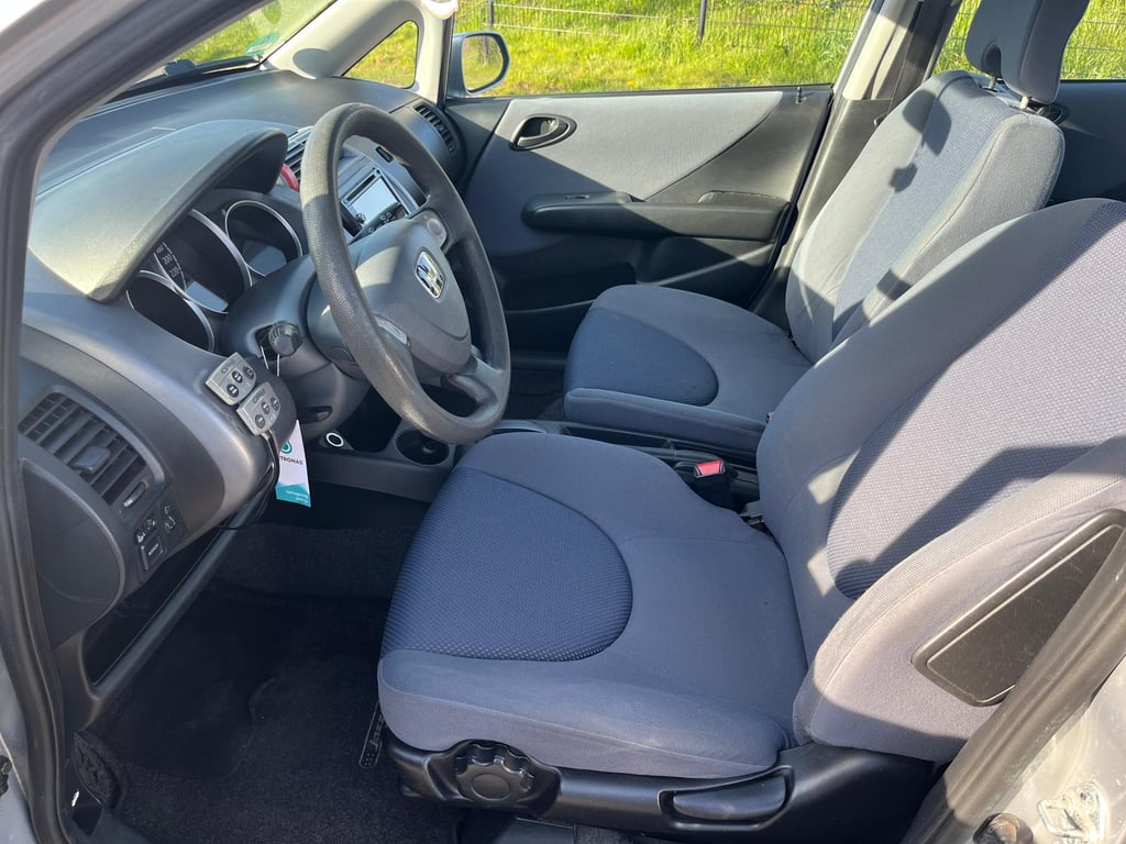HONDA JAZZ - Image 13