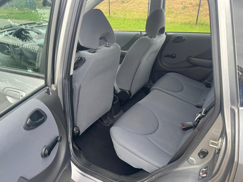 HONDA JAZZ - Image 10