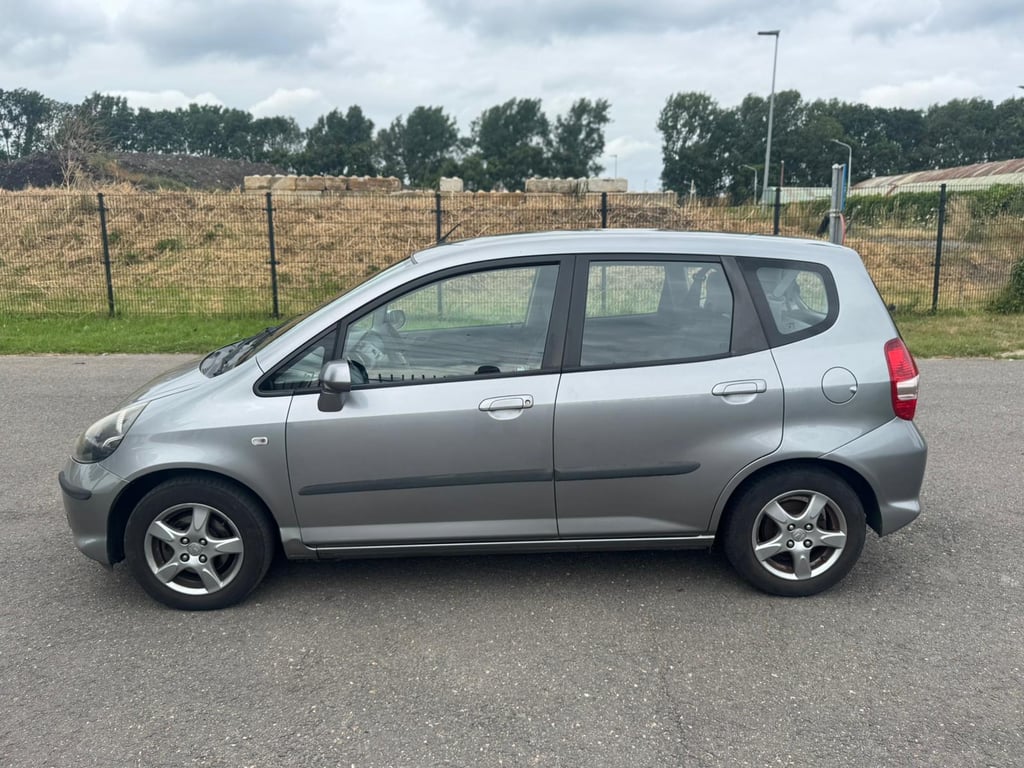 HONDA JAZZ - Image 6