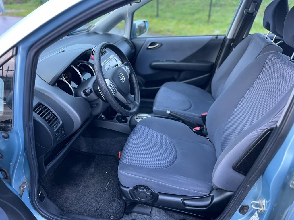HONDA JAZZ - Image 11