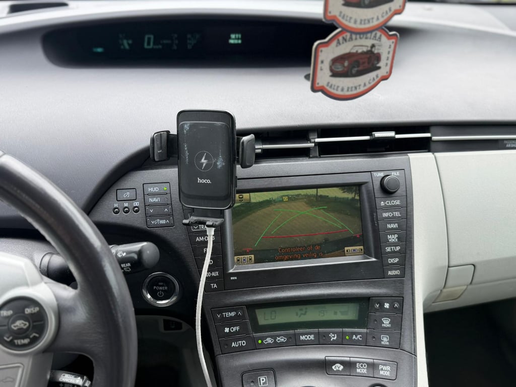 TOYOTA AURIS - Image 16