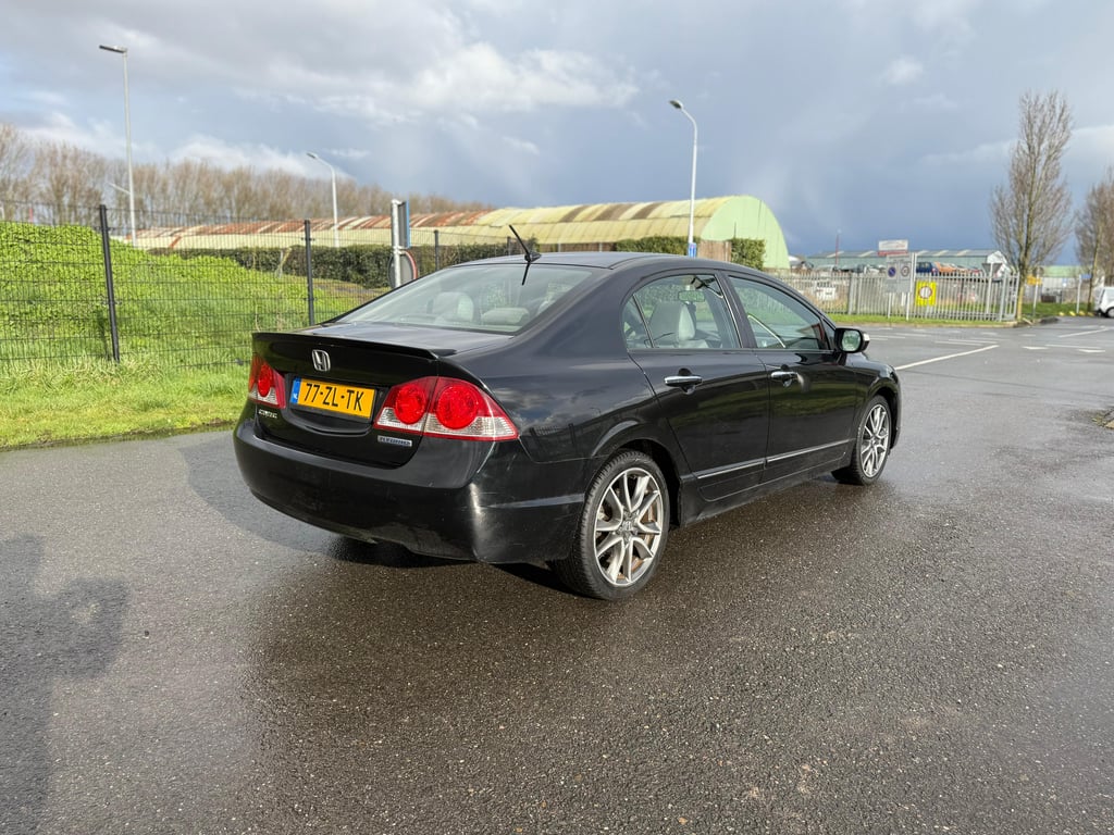 HONDA  CIVIC - Image 8