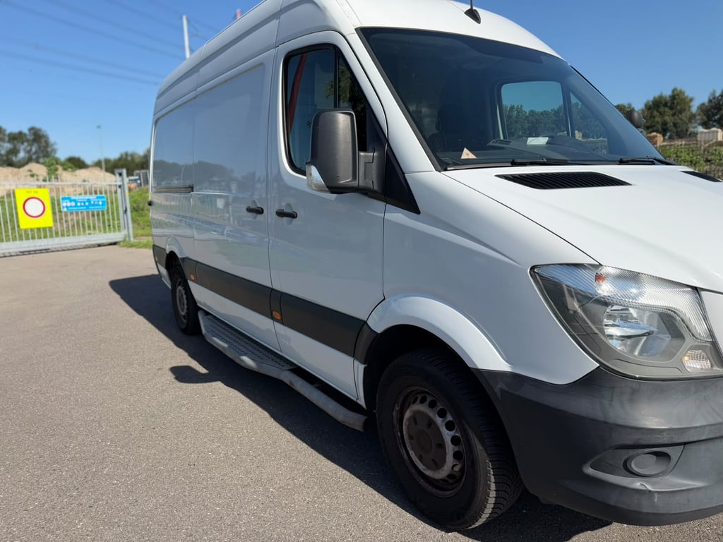 MERDECES BENZ SPRINTER - Image 2
