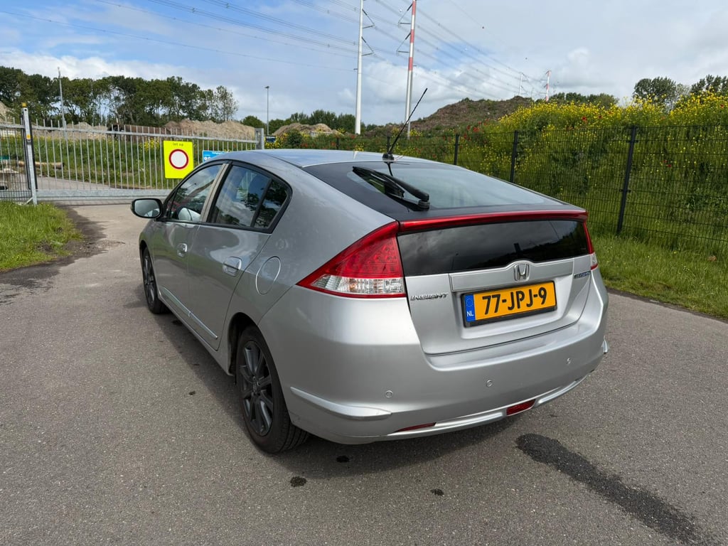 HONDA INSIGHT - Image 12