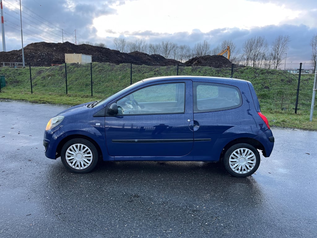 RENAULT TWINGO - Image 5