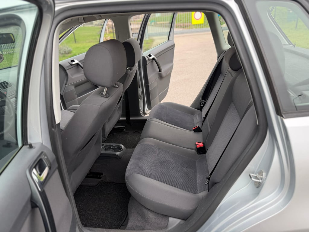 VOLKSWAGEN POLO - Image 15