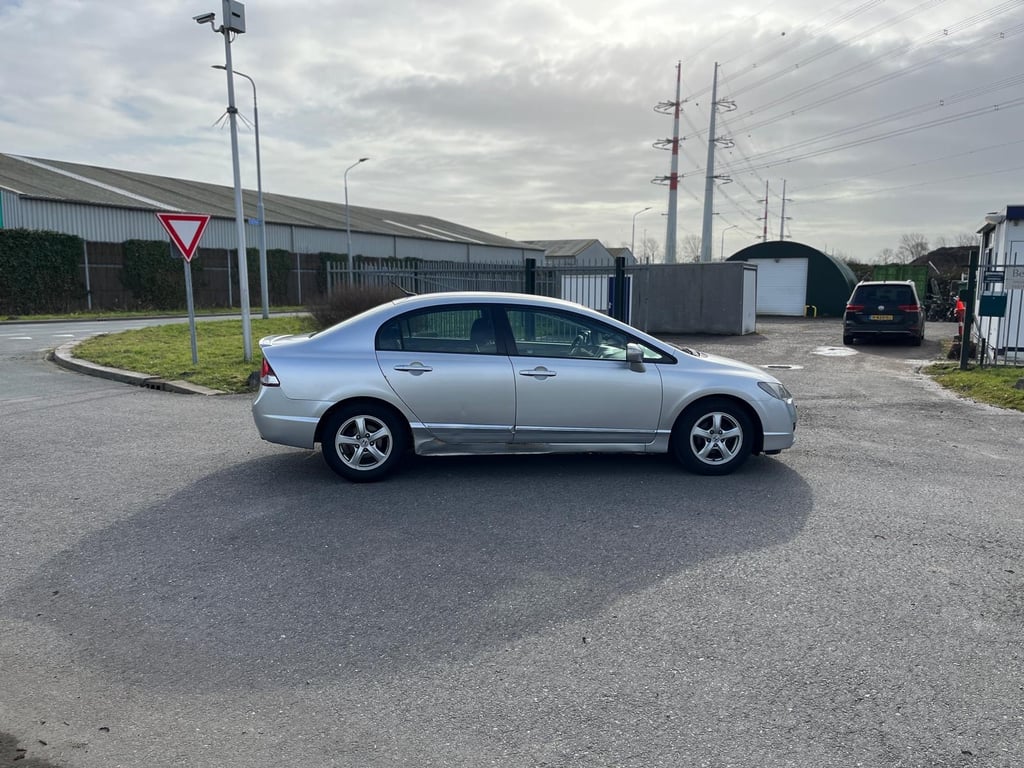 HONDA CIVIC - Image 15