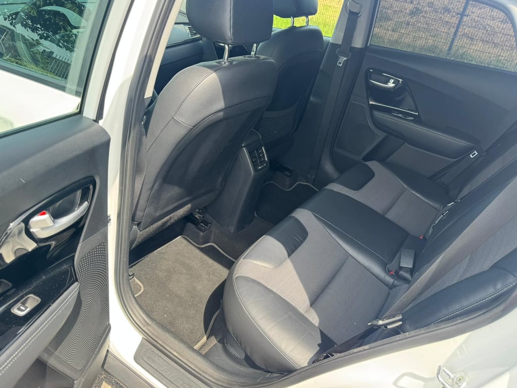 KIA NIRO - Image 13