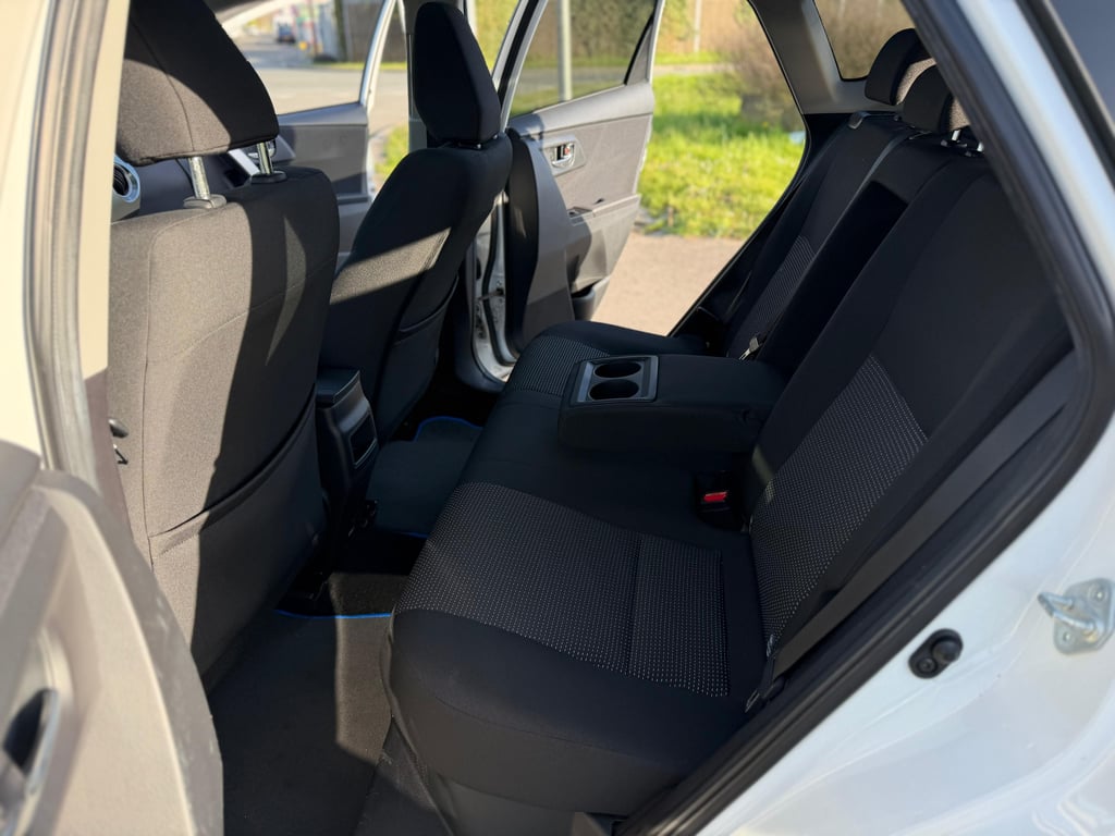 TOYOTA PRIUS - Image 14