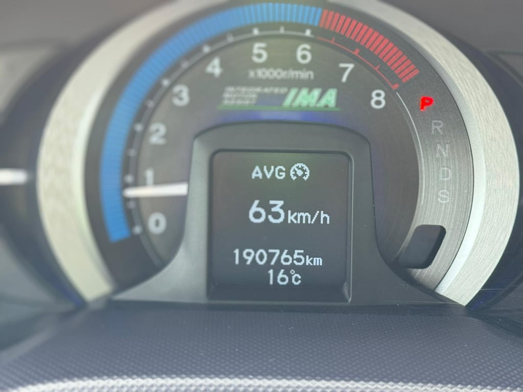 HONDA  INSIGHT - Image 17