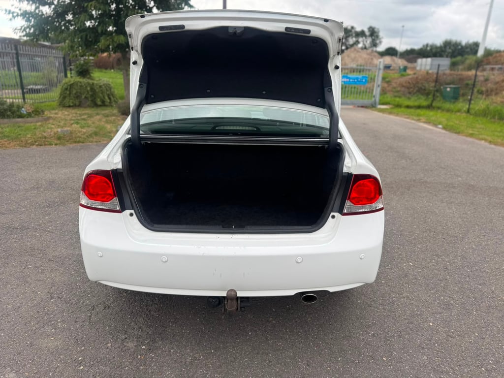 HONDA CIVIC - Image 9