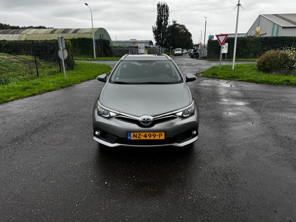 TOYOTA, AURIS TOURING SPORTS