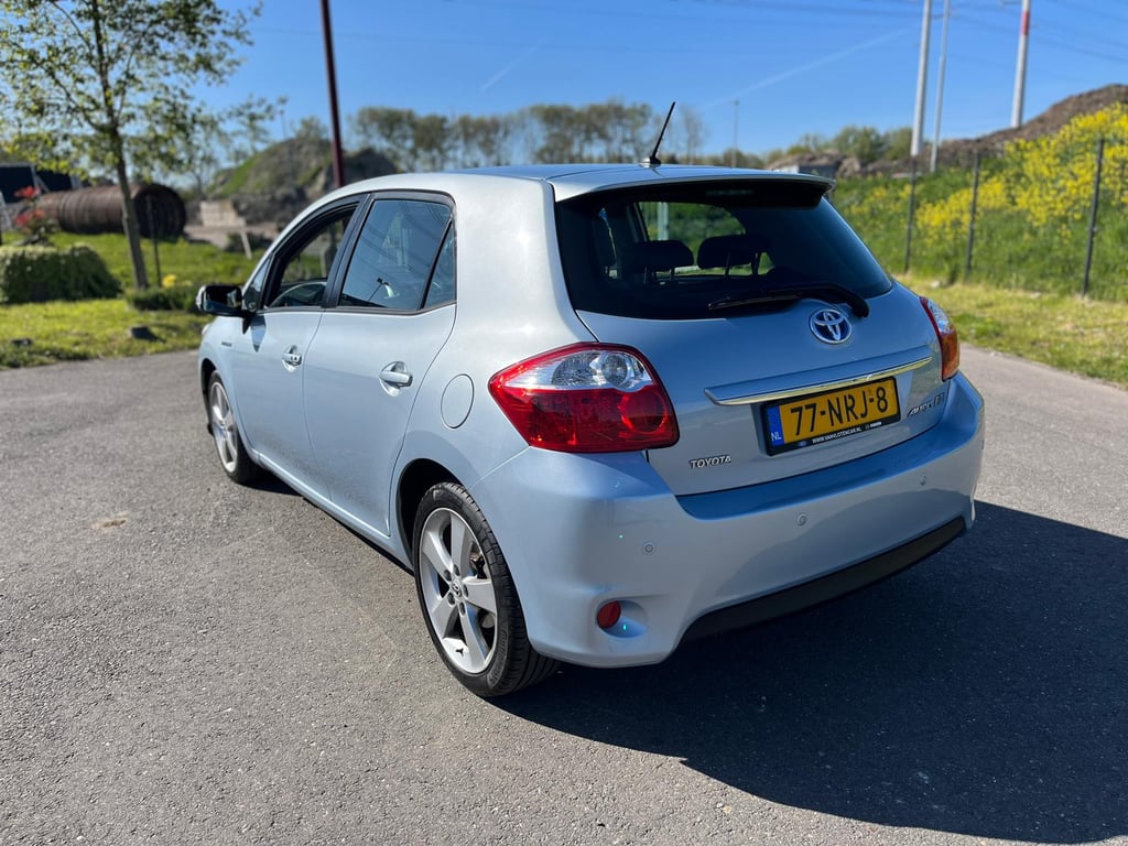 TOYOTA AURIS - Image 3